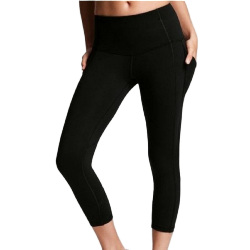 VICTORIA'S SECRET VSX SPORT HIGH RISE CAPRI LEGGING Black With Pockets Size XS